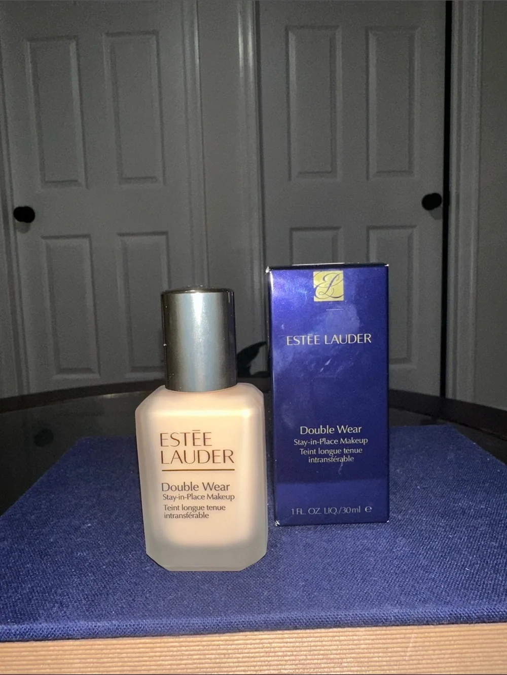 Estee Lauder Double Wear Foundation - Beige Bottle with Blue Box